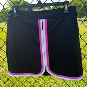 Lady Hagen skirt with pink and white detailing in size 4.